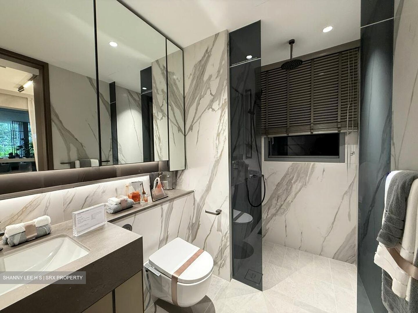 Promenade Peak (D3), Condominium #496272701